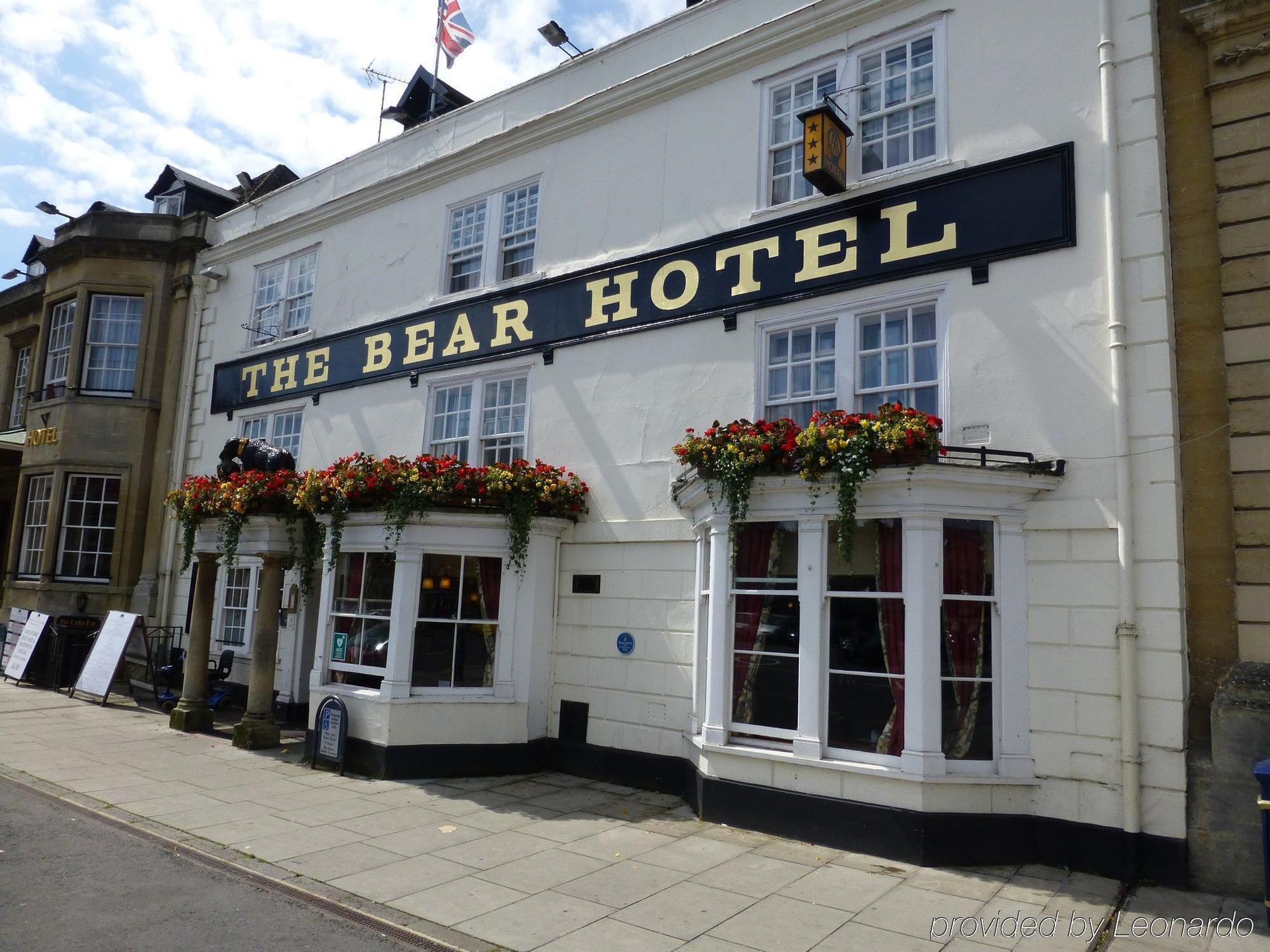 The Bear Hotel Bath Exterior foto