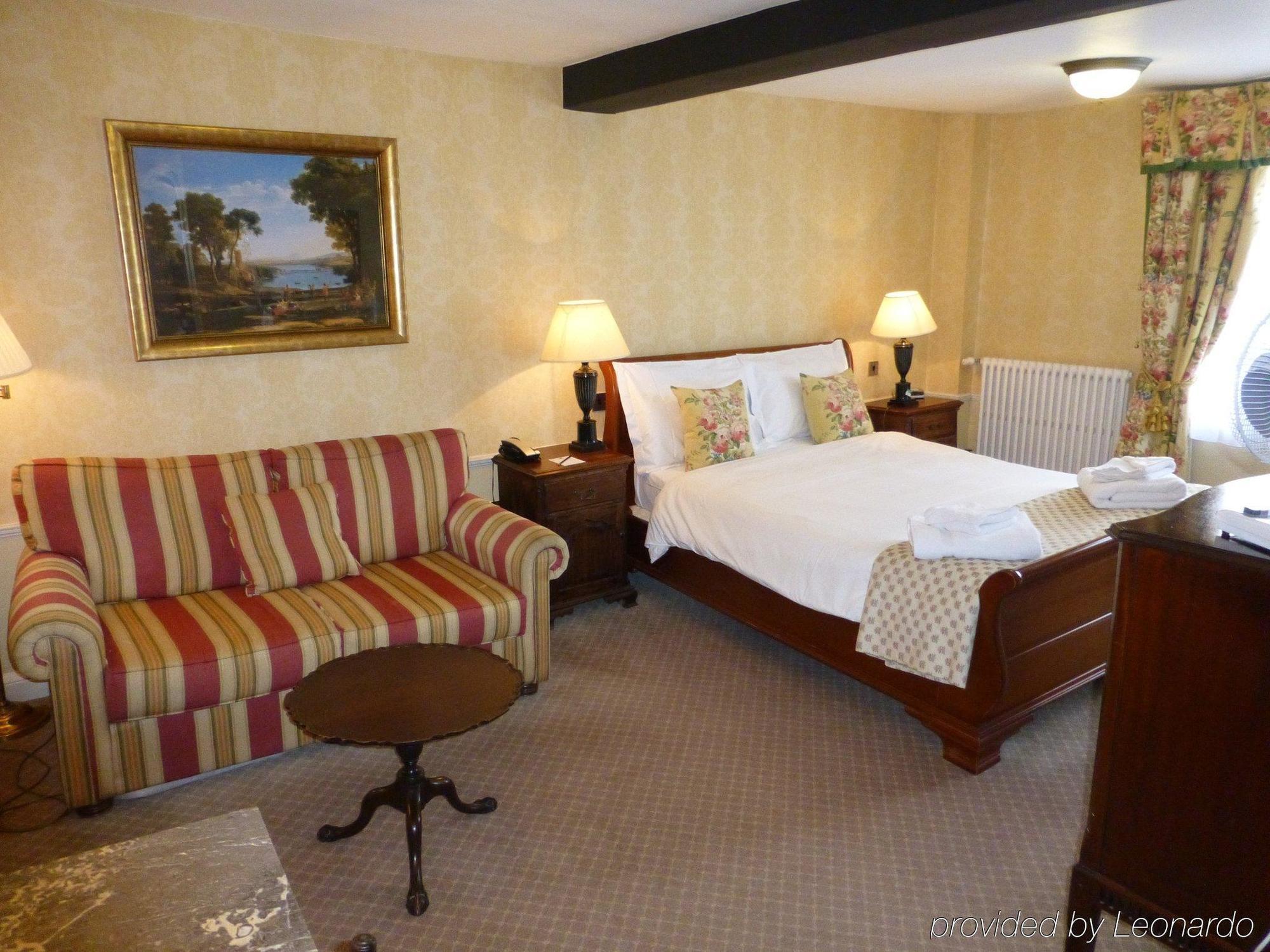 The Bear Hotel Bath Exterior foto