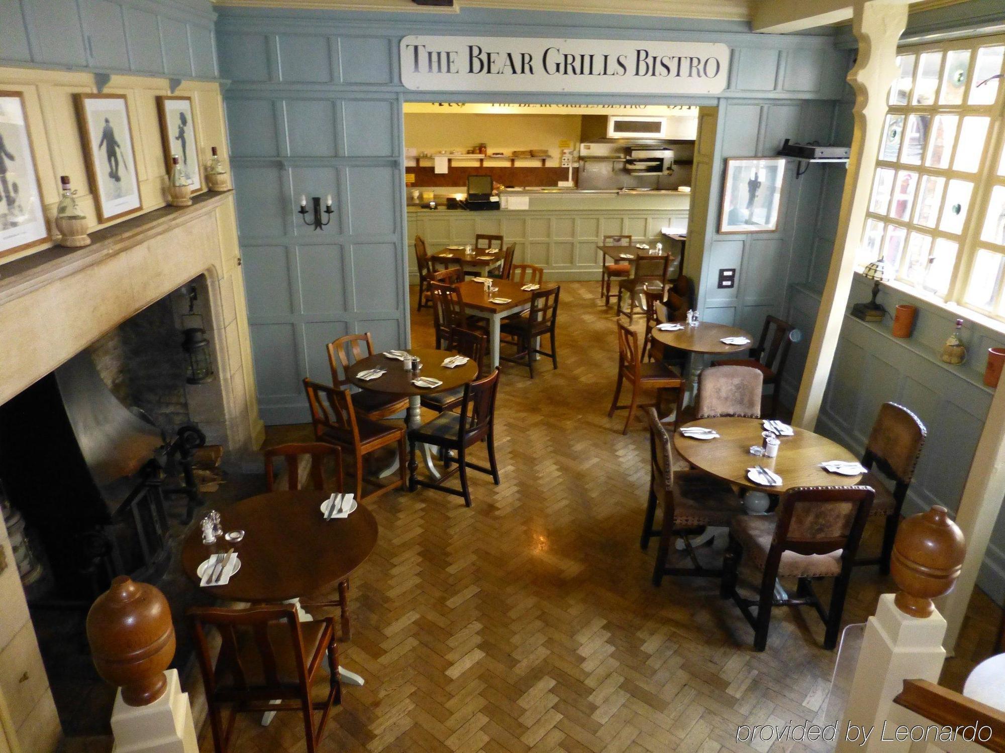 The Bear Hotel Bath Exterior foto